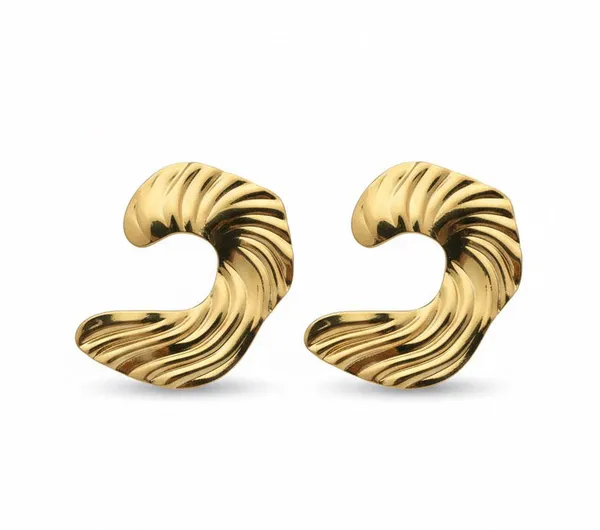 Gold_Golden_Ripple_Crescent_Earrings_For_Women